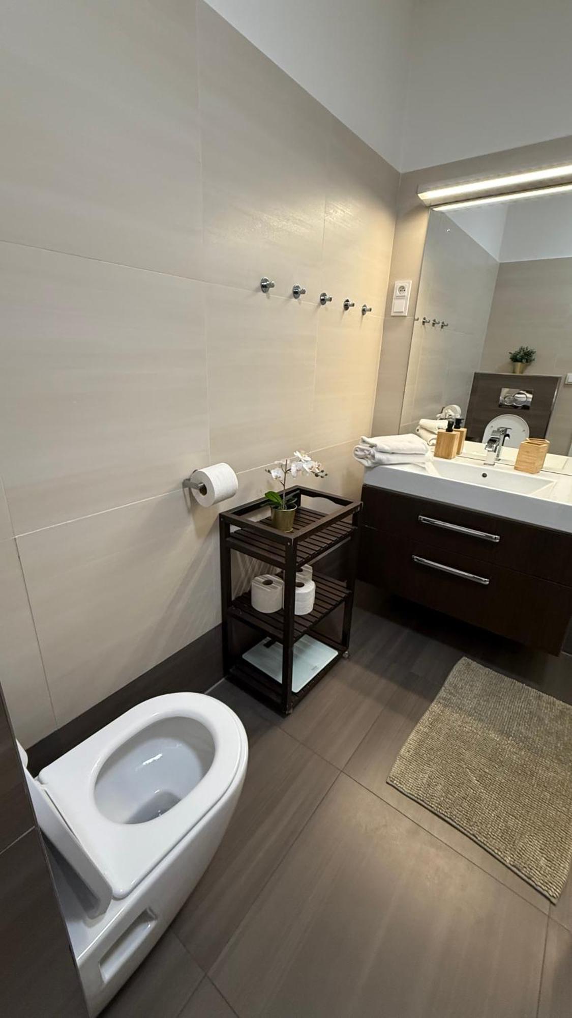 Luxury Modern Designed Oldtown Apartment براغ المظهر الخارجي الصورة