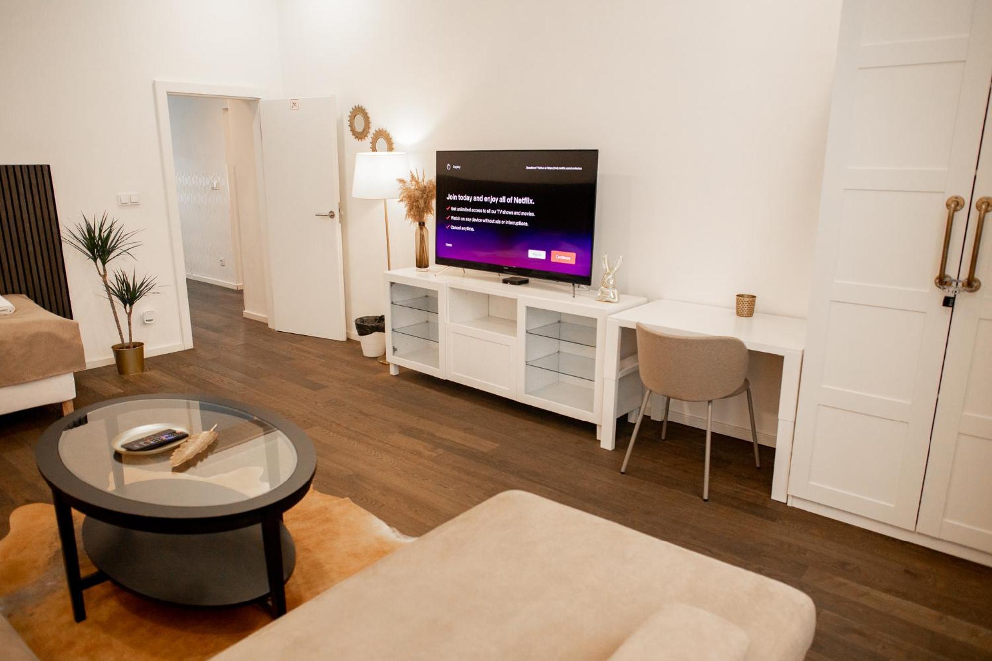 Luxury Modern Designed Oldtown Apartment براغ المظهر الخارجي الصورة