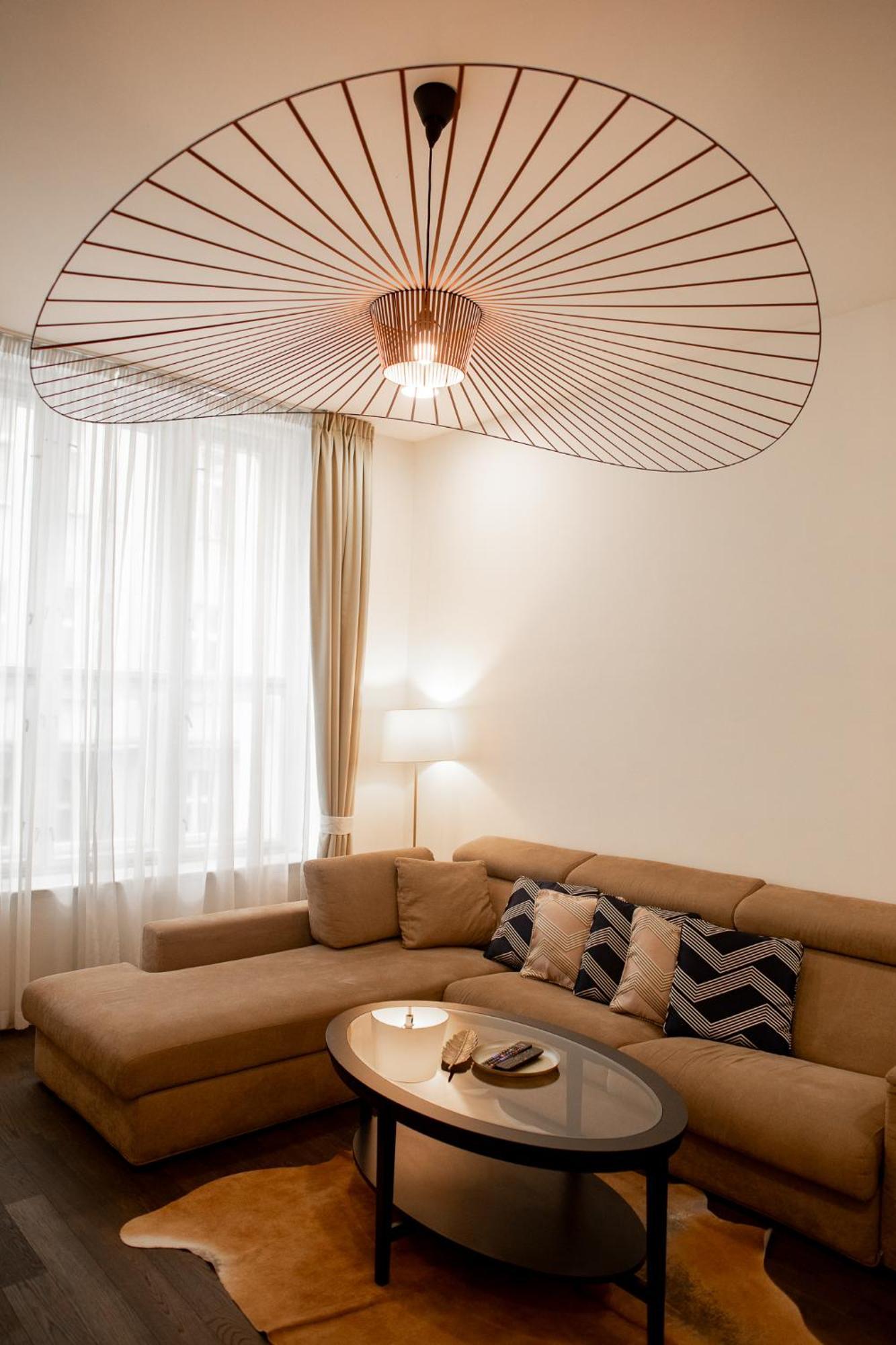 Luxury Modern Designed Oldtown Apartment براغ المظهر الخارجي الصورة