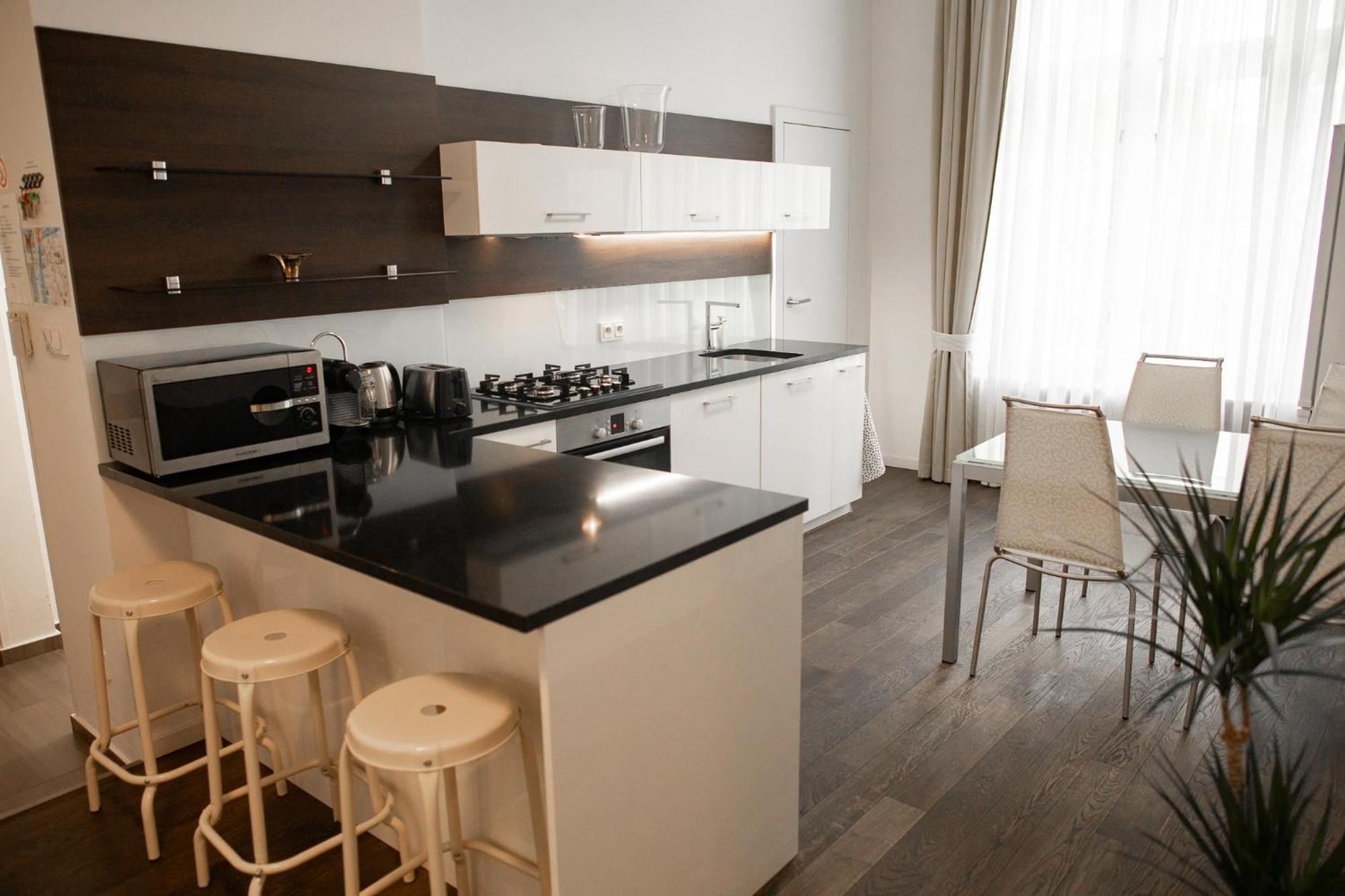 Luxury Modern Designed Oldtown Apartment براغ المظهر الخارجي الصورة