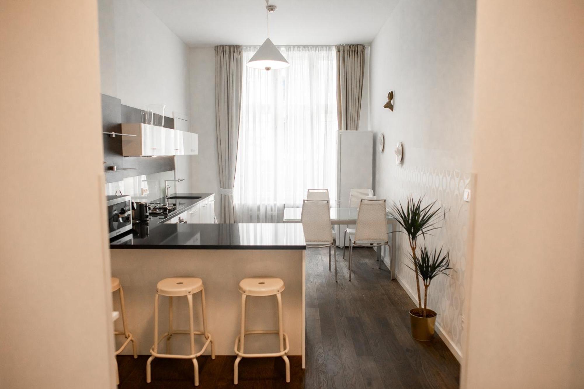 Luxury Modern Designed Oldtown Apartment براغ المظهر الخارجي الصورة